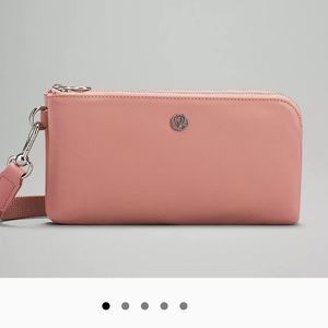 Lululemon Now and Always Pouch